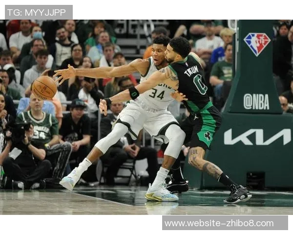 2020年NBA勇士与雄鹿精彩对决回放全程回顾与分析