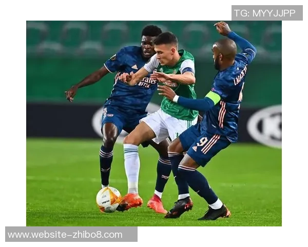 佩里根与马里博尔激战正酣谁能在这场较量中笑到最后