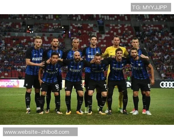 巅峰巴萨与巅峰米兰的对决谁能称霸足球历史的巅峰之战 巅峰巴萨与巅峰米兰的对决谁能称霸足球历史的巅峰之战